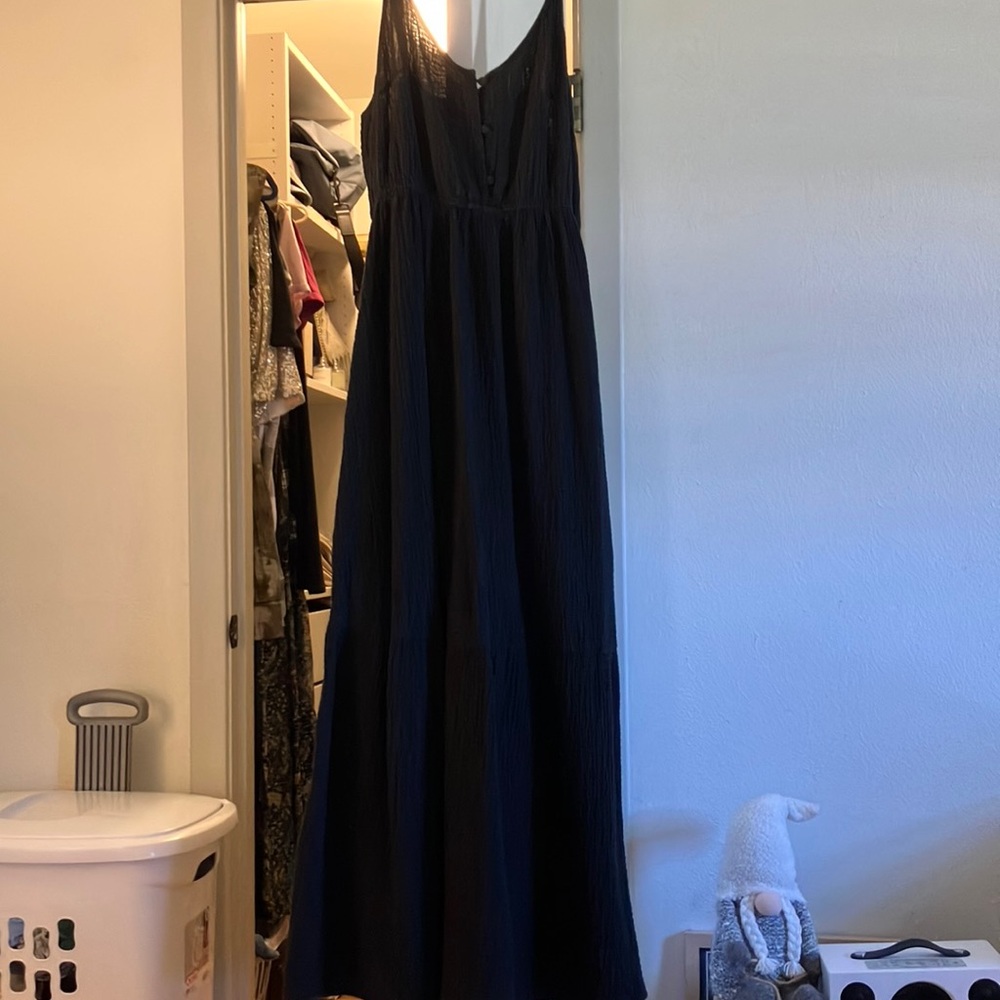 Flowy Black Maxi Dress